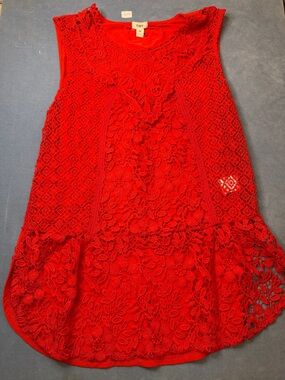 Red Lace Sleeveless Tunic - Tiny Brand size M